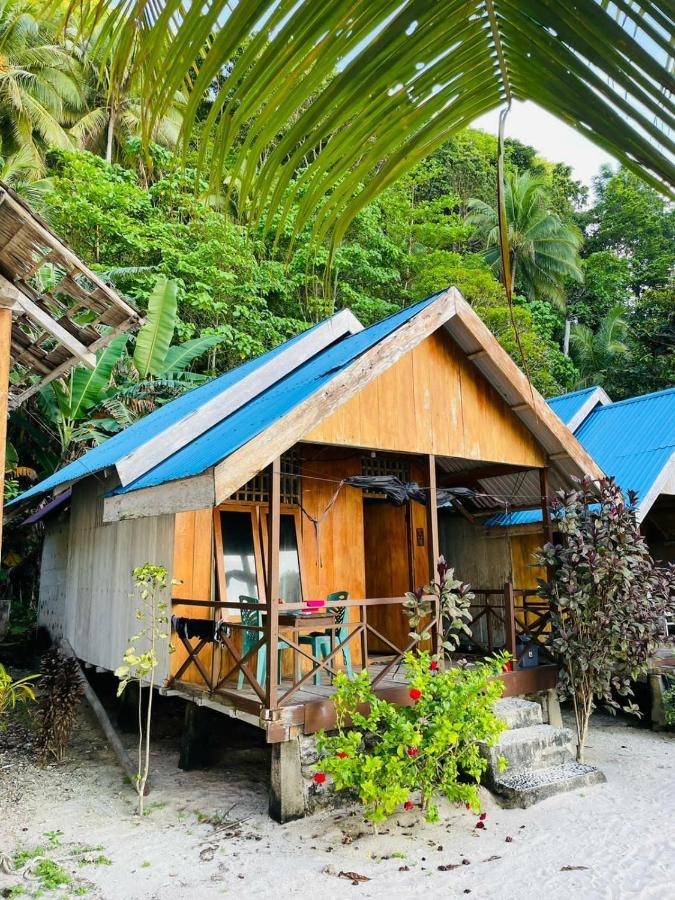 Pondok Lestari Kadidiri Batudaka Bagian luar foto
